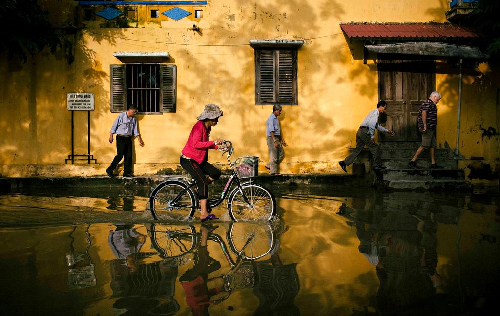 Carbon fiber bike frame inspection and repair